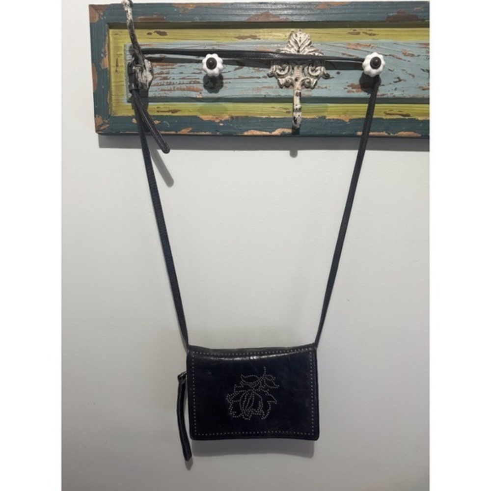 Patricia Nash Black Distressed Leather Studded Crossbody Bag Organizer Purse